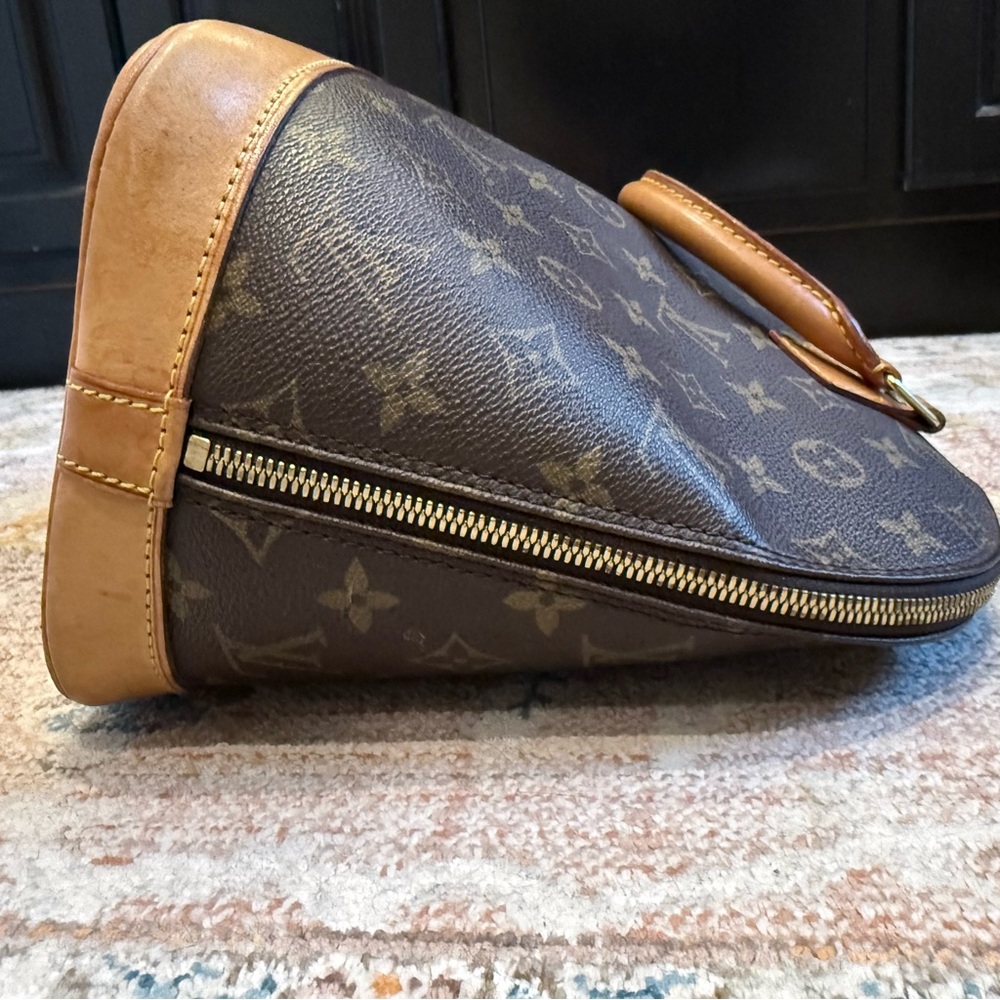 Vintage Classic Louis Vuitton Alma PM - Picture 10 of 15